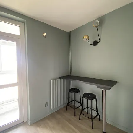 Pour 8 Personnes A - 217 *